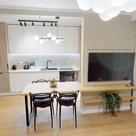 Cozy Apartment Vrt Sibiu Eksteriør billede